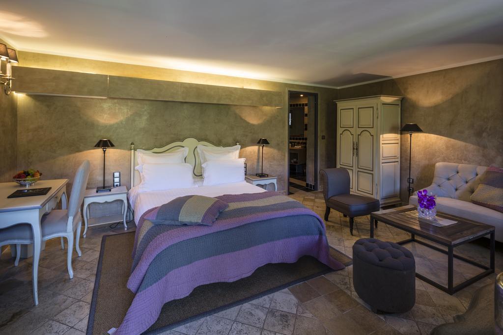 Hostellerie Les Gorges De Pennafort Callas Номер фото